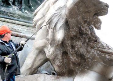 Natur und Kunststein