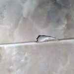 abgesplitterter Marmor